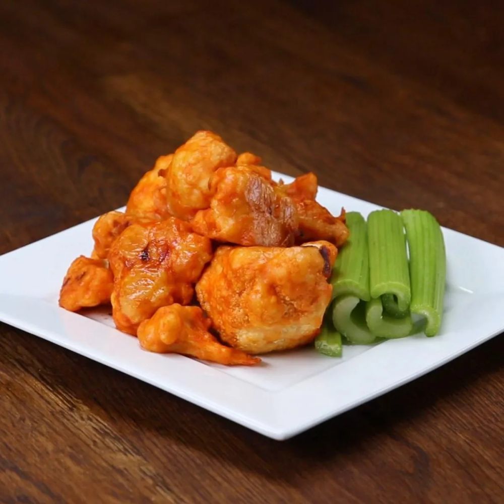 Buffalo Cauliflower Bites