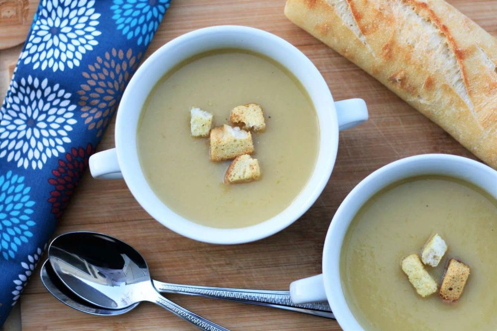 Instant Pot Celery Soup