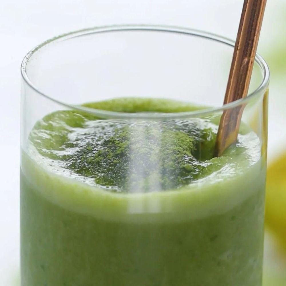 Banana Matcha Smoothie