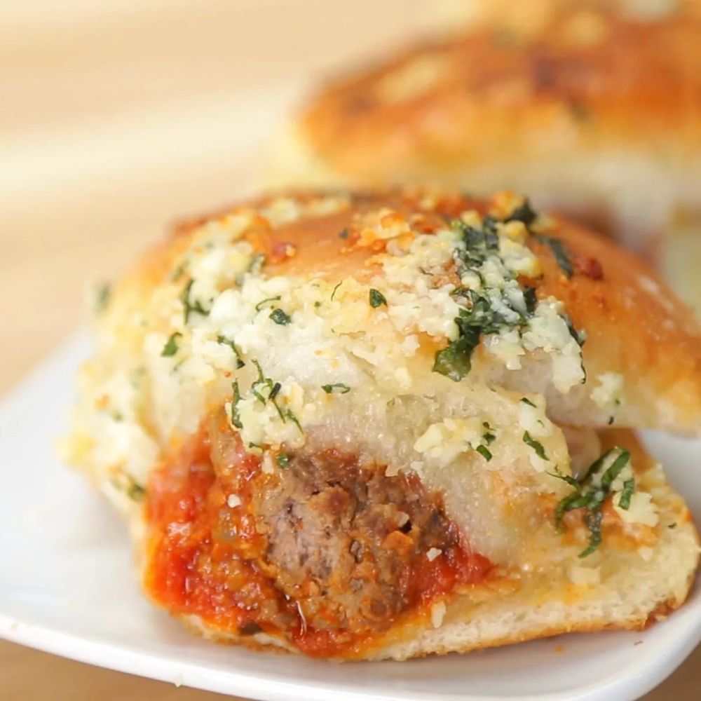 Garlic Bread Meatball Sliders