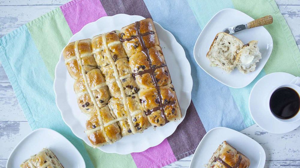 Delicious Hot Cross Buns