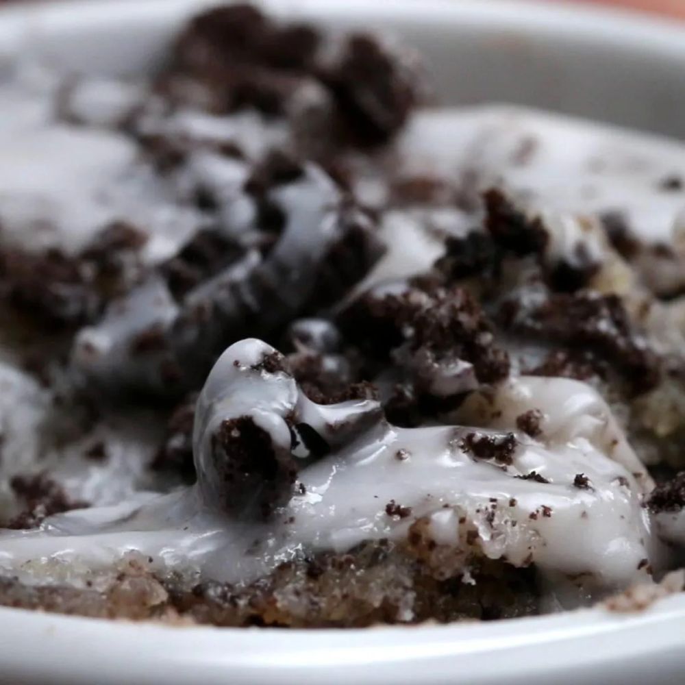 Cookies & Cream Mug Cake