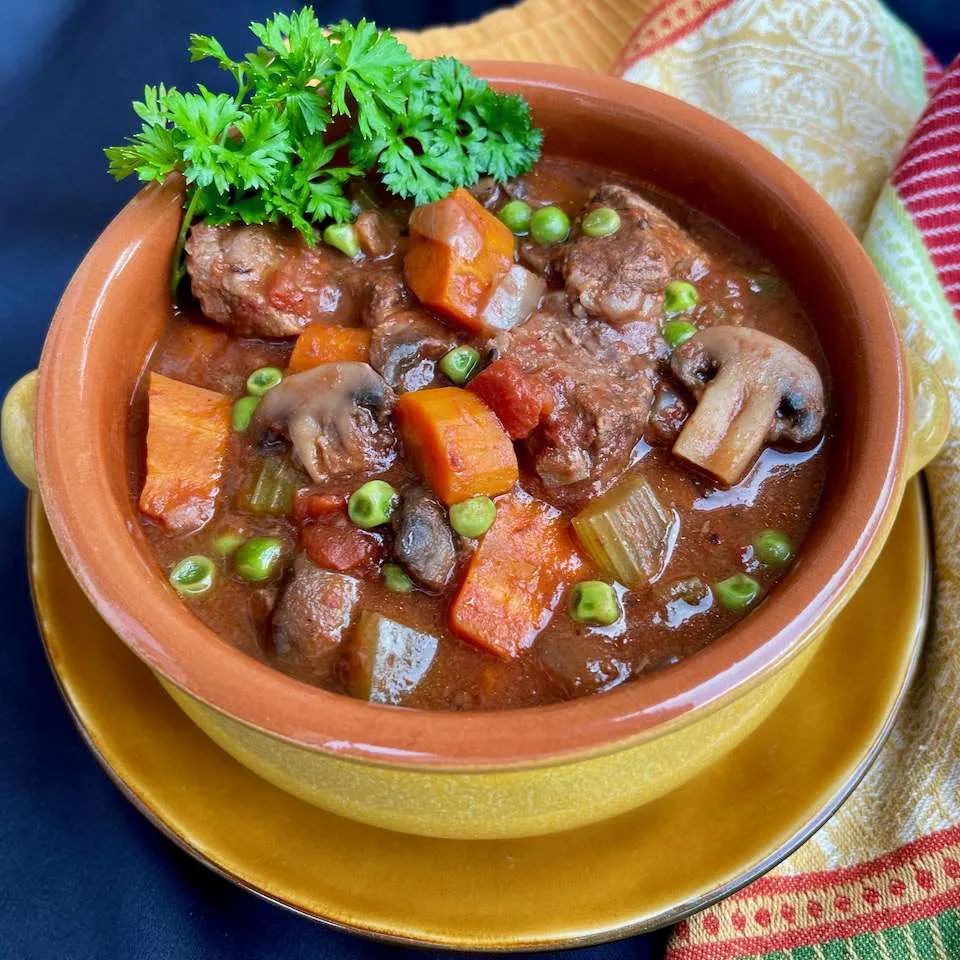 Hawaiian Beef and Tomato Stew