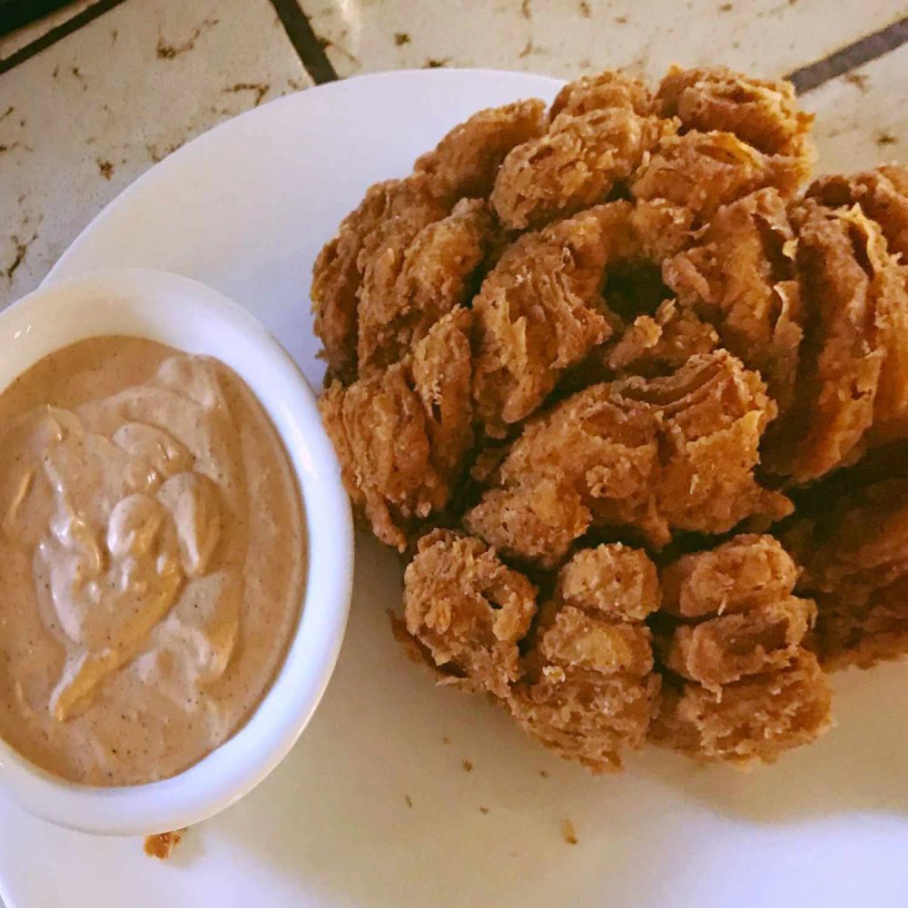 Blooming Onion and Dipping Sauce