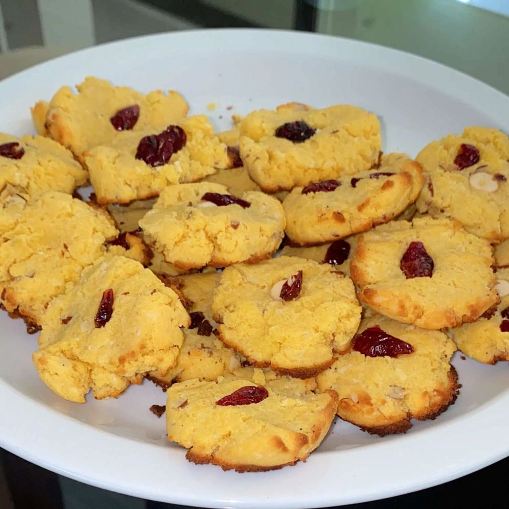 Coconut Flour Lemon Cookies