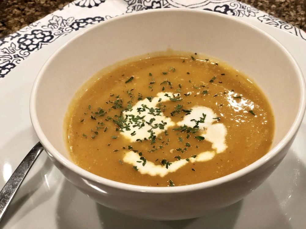 Instant Pot Spicy Butternut Squash Soup