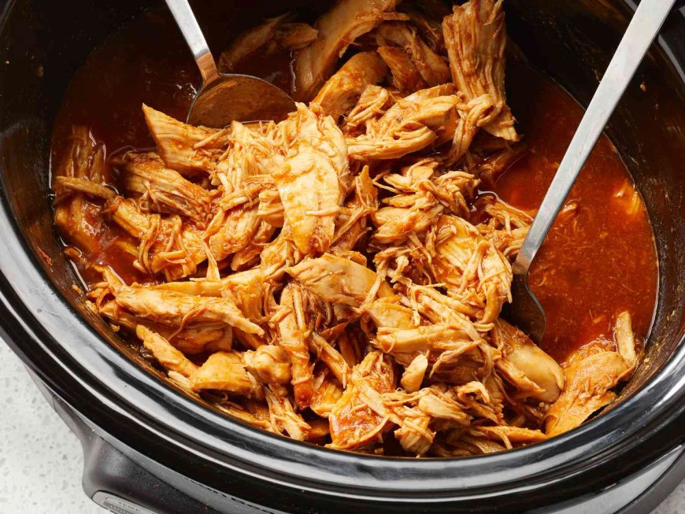 Zesty Slow Cooker Chicken Barbecue