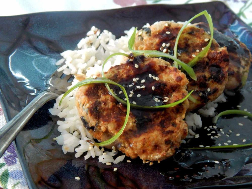 Tsukune (Japanese Chicken Meatballs)