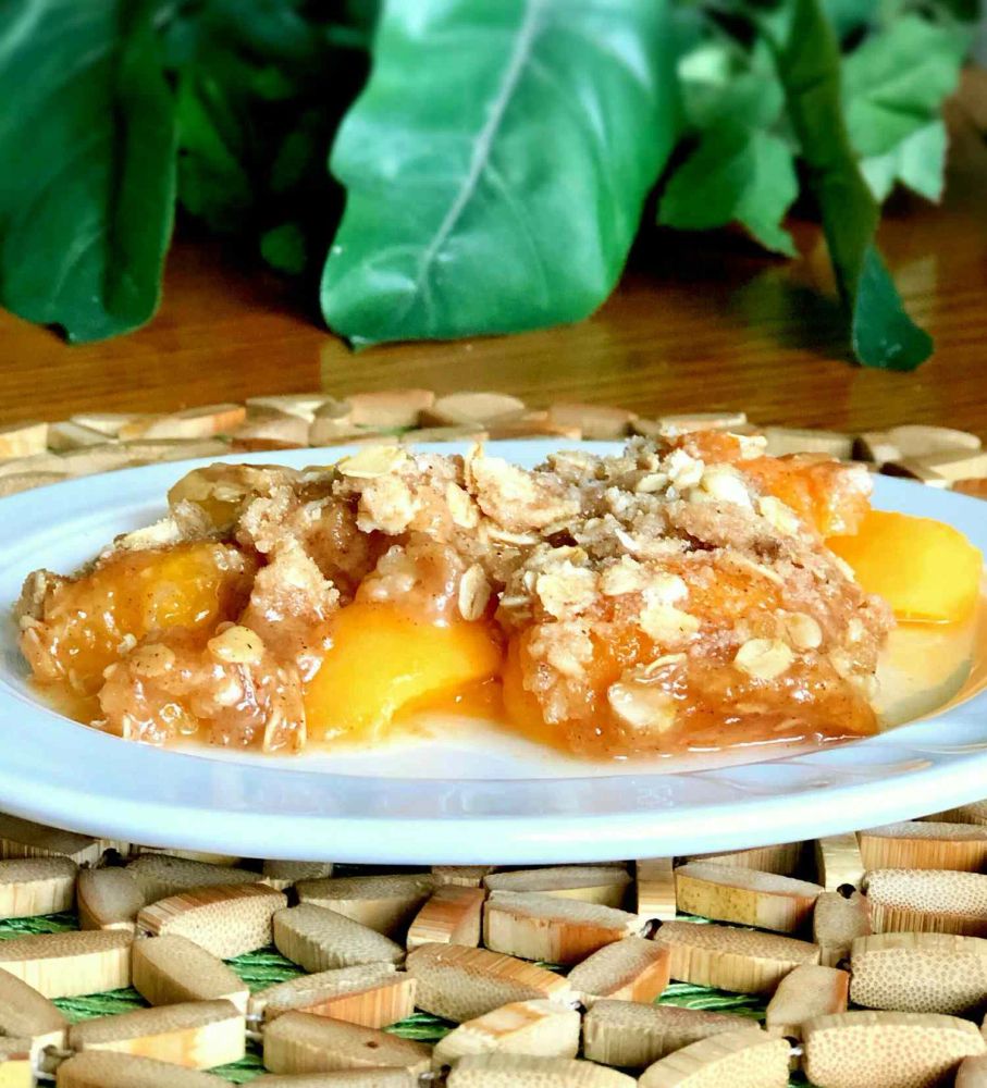 Slow Cooker Peach Crisp