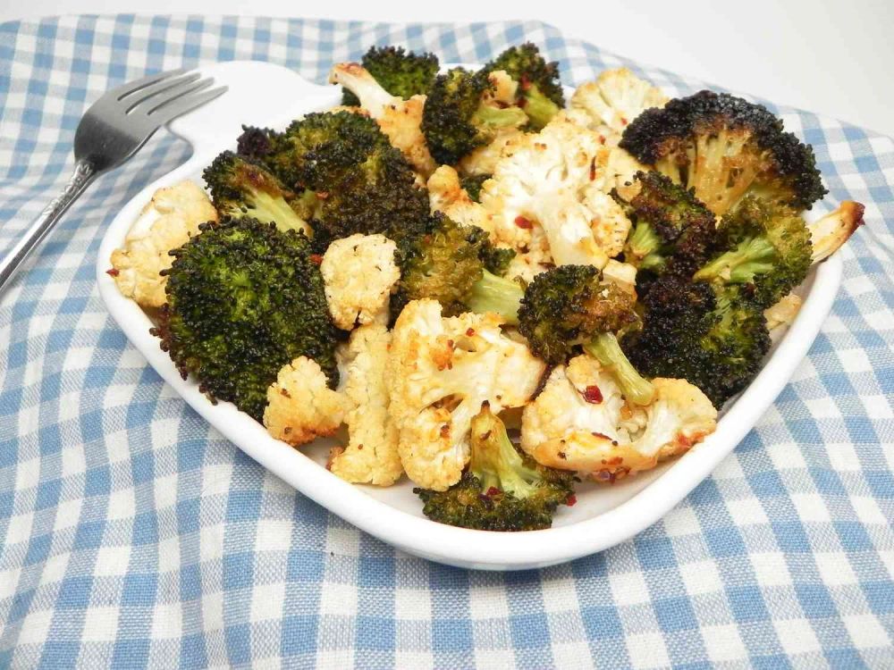 Lemon-Pepper Roasted Broccoli and Cauliflower