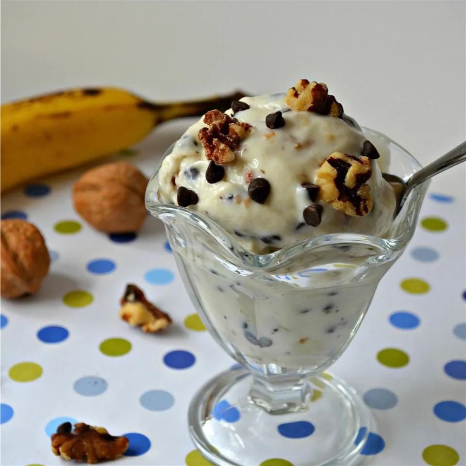 Banana Chocolate Walnut Frozen Yogurt