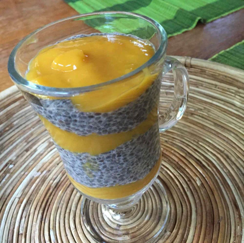 Overnight Mango Chia Pudding