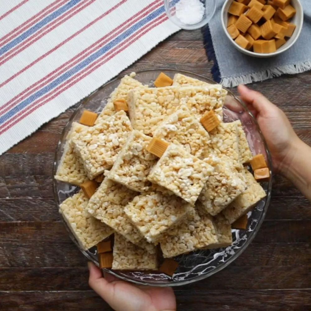 Salted Caramel-Stuffed Crispy Rice Treats