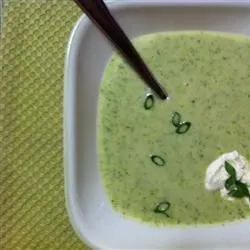 Erin's Cheesy Broccoli Soup