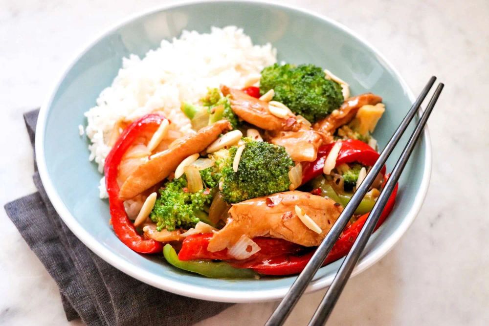 Chicken and Broccoli Stir-Fry