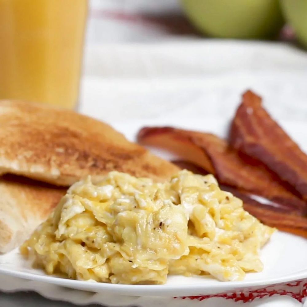 Simple Scrambled Eggs