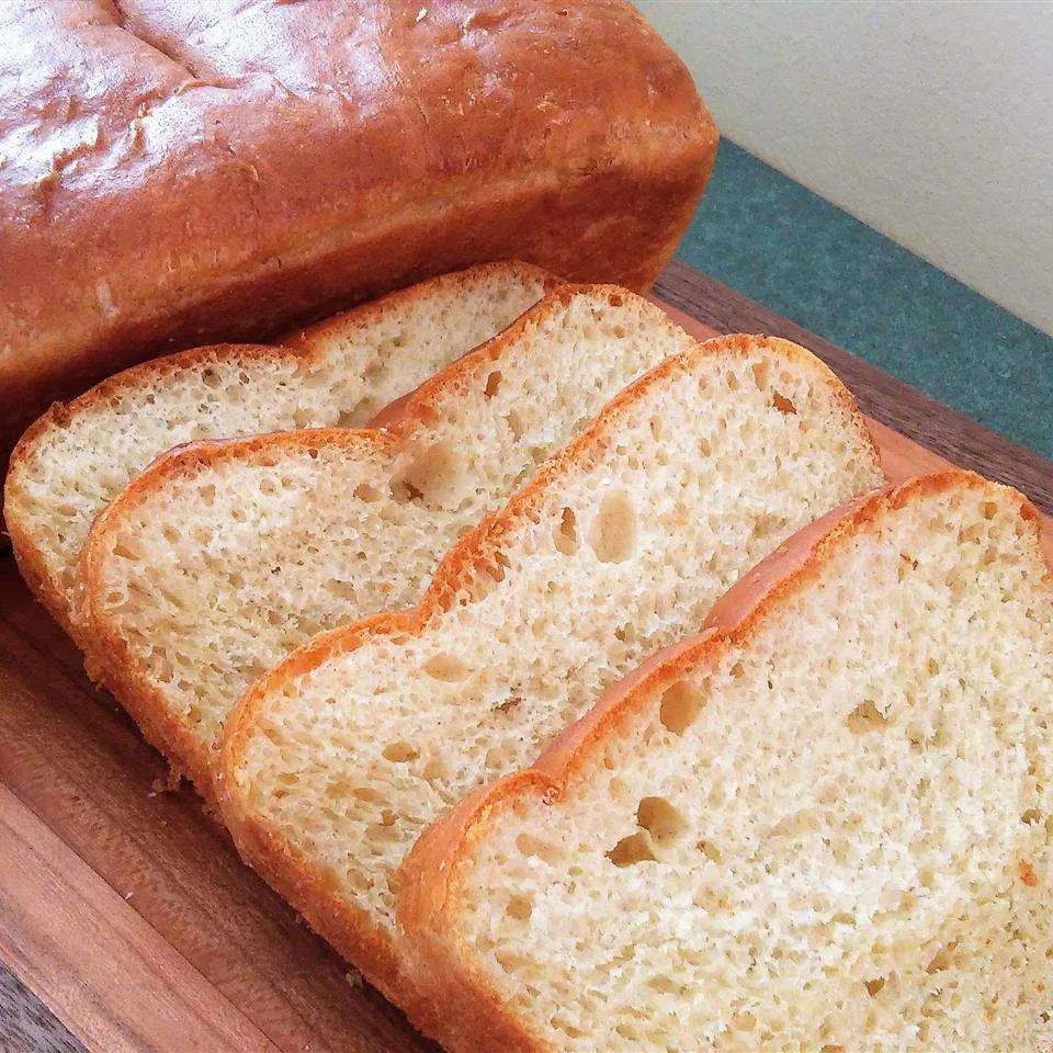 Dinner Rolls Made With Healthy Coconut Oil