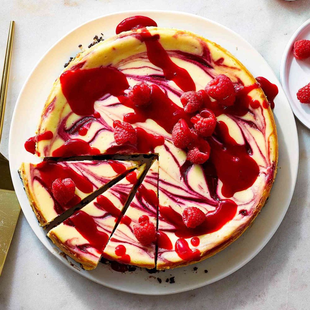 White Chocolate Raspberry Cheesecake