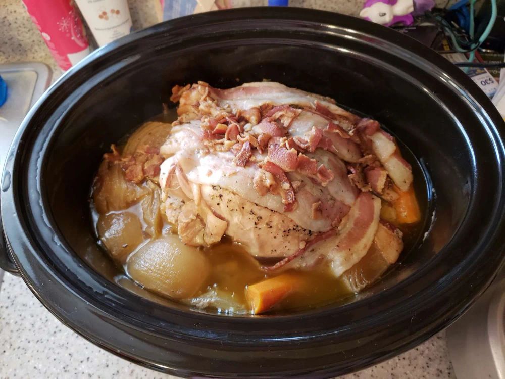 Slow Cooker Thanksgiving Turkey