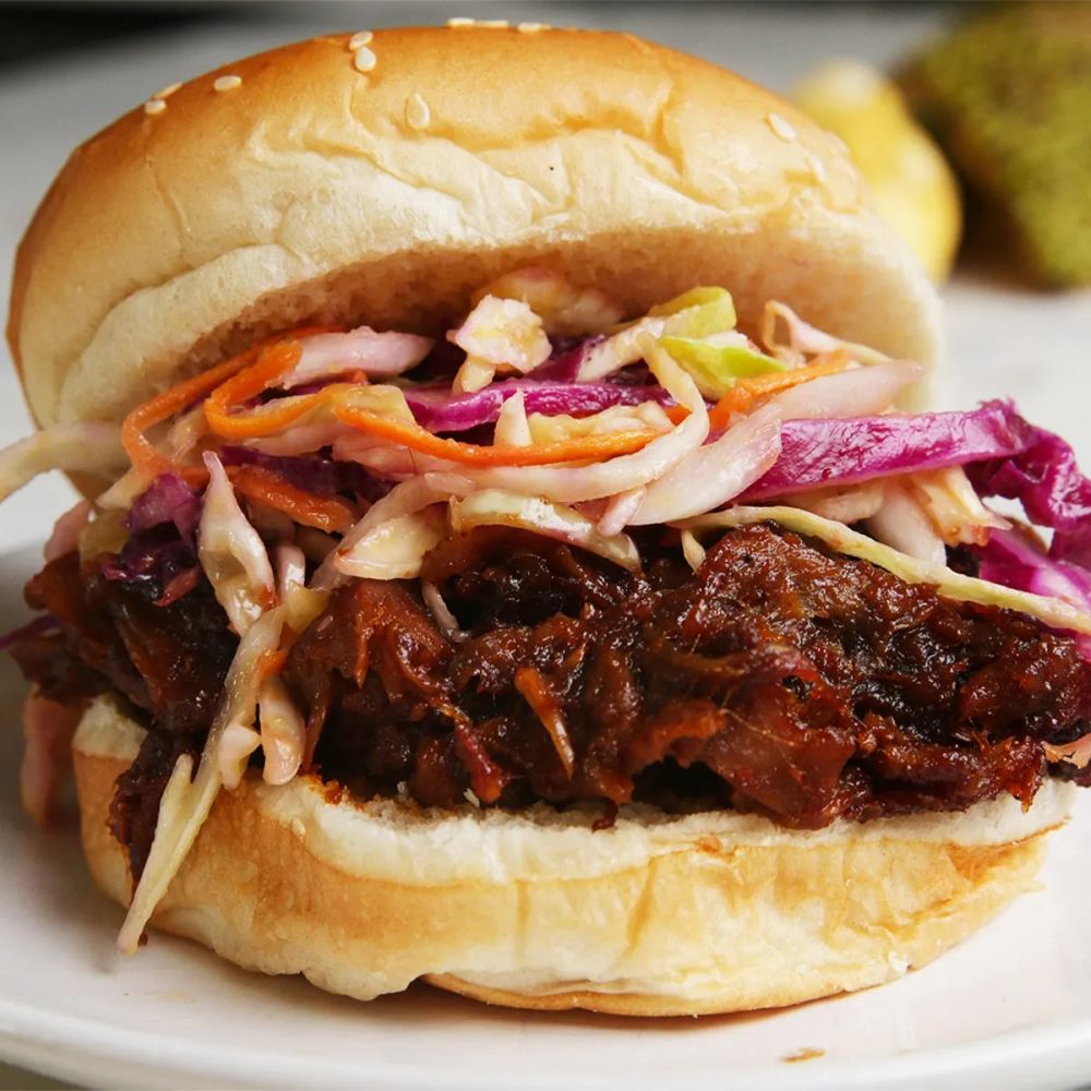 Vegan Pulled Pork Sandwiches