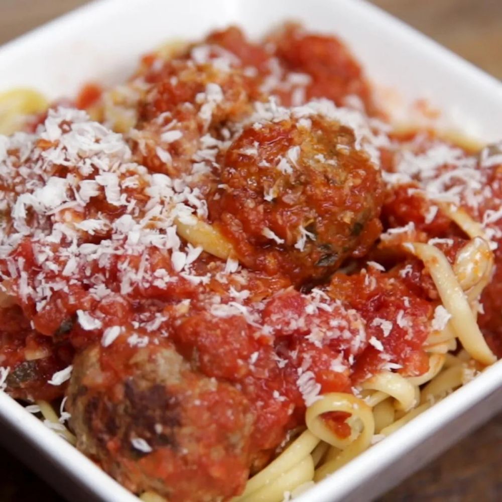 Meal Prep Meatballs And Sauce