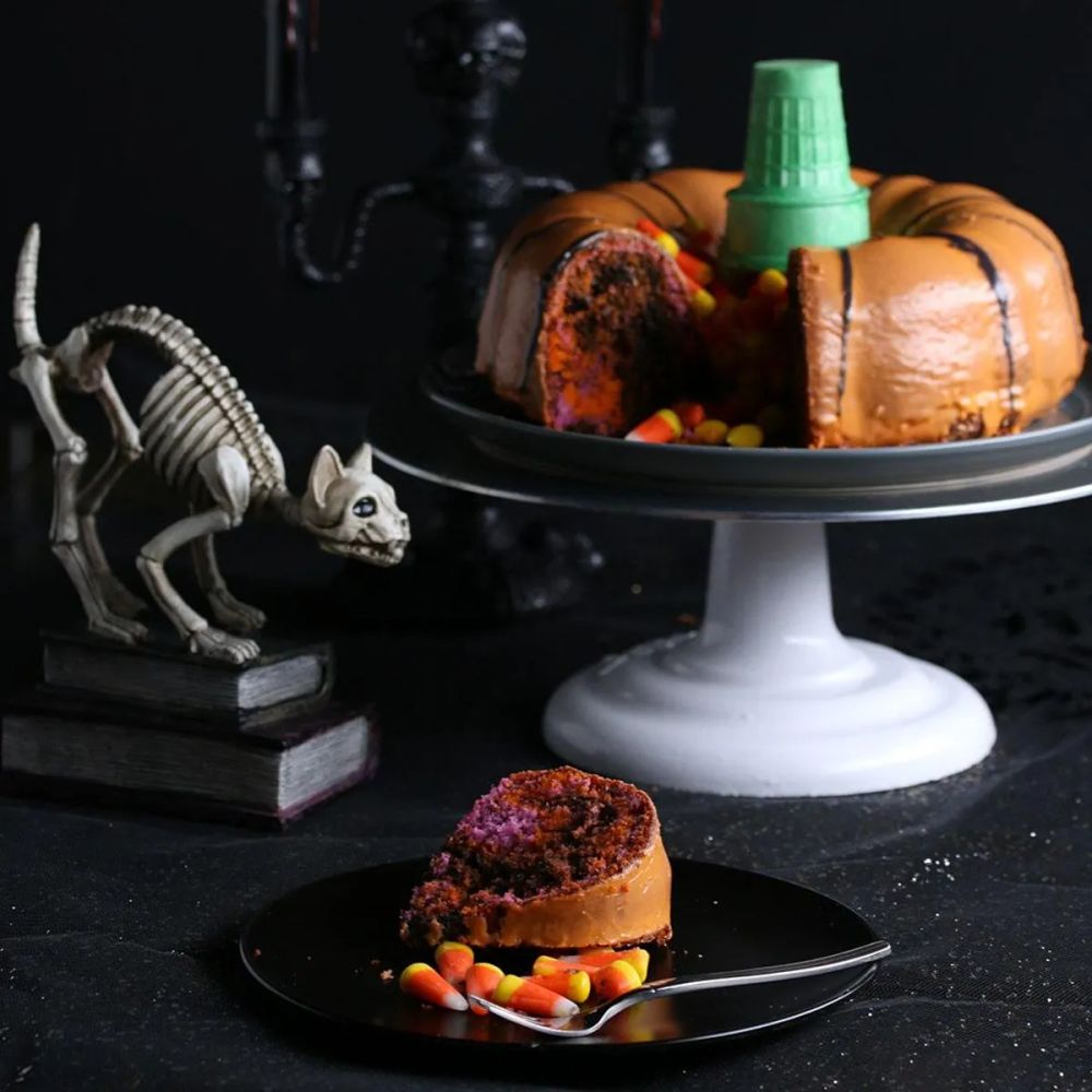 Halloween Bundt Cake