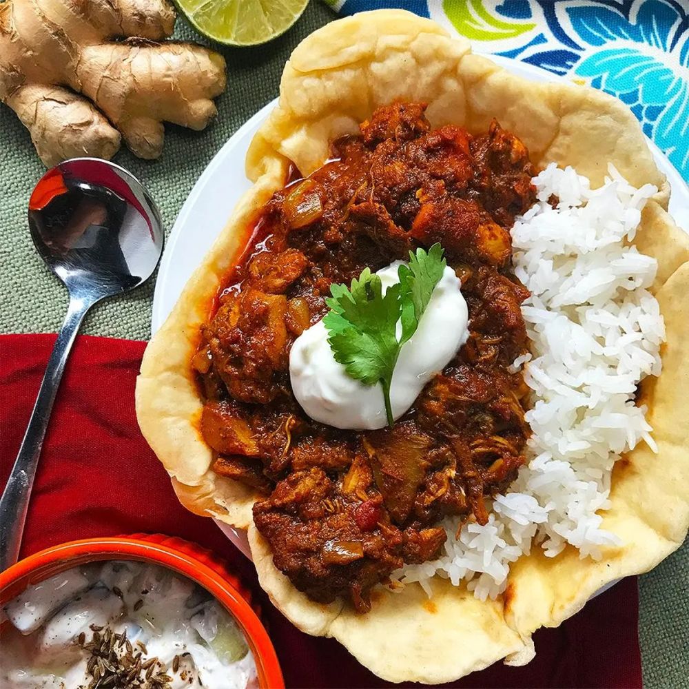 Chicken Curry Naan Bowls