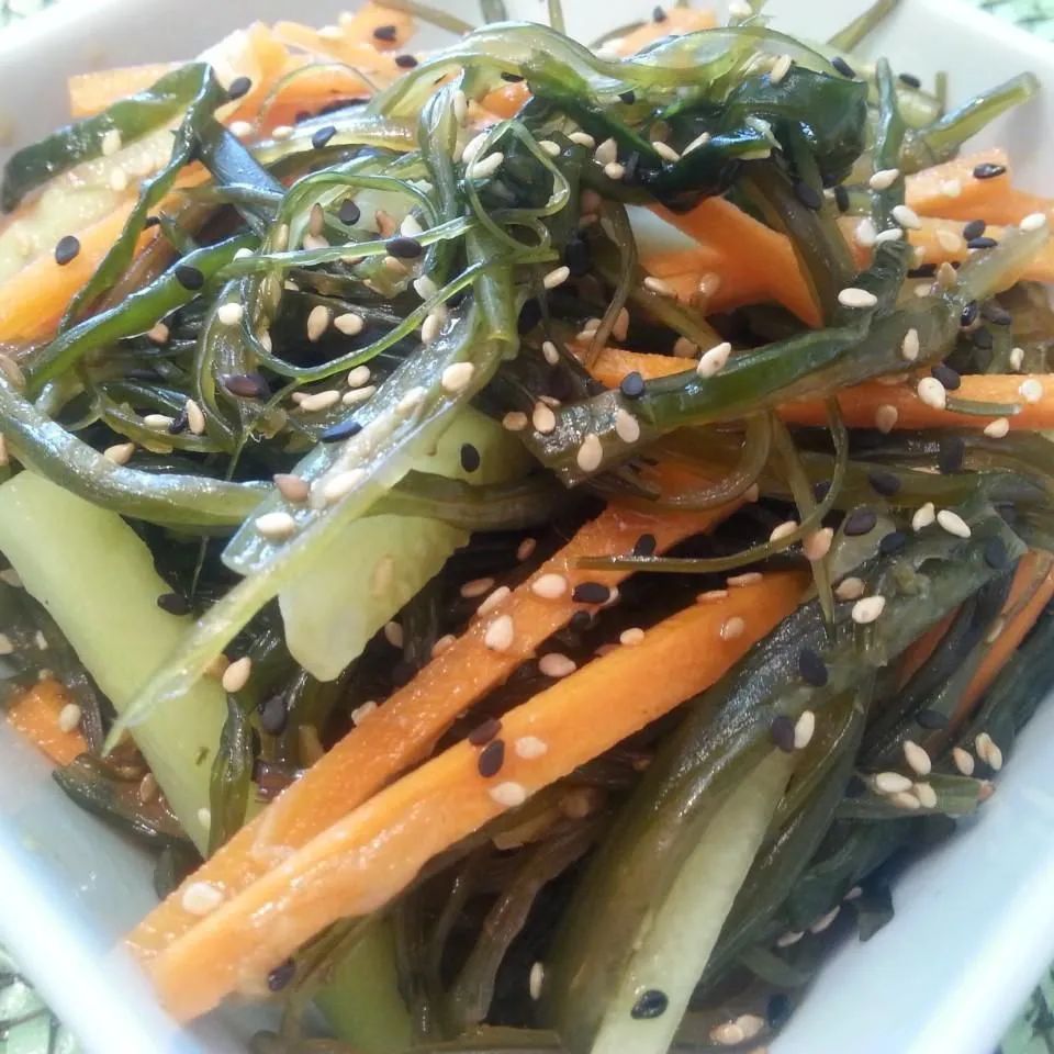 Kombu Seaweed Salad