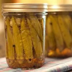 Spicy Pickled Okra