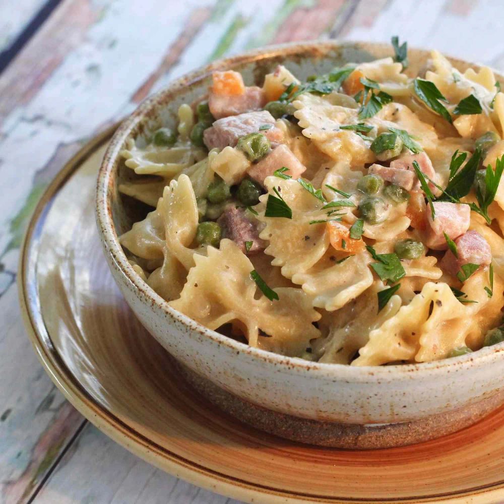 One-Pot Ham and Veggie Pasta