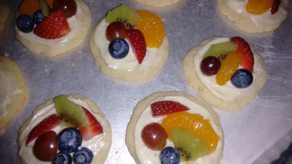 Casino Night Mini Fruit Pizzas