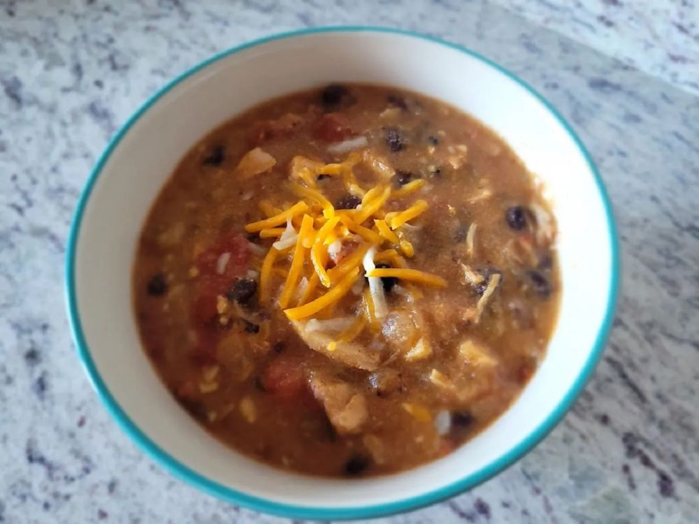 Cheesy Chicken Enchilada Soup