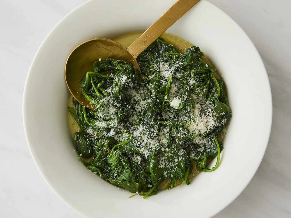 Quick and Easy Sautéed Spinach