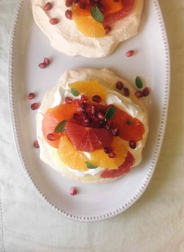 Pavlova with Winter Fruits