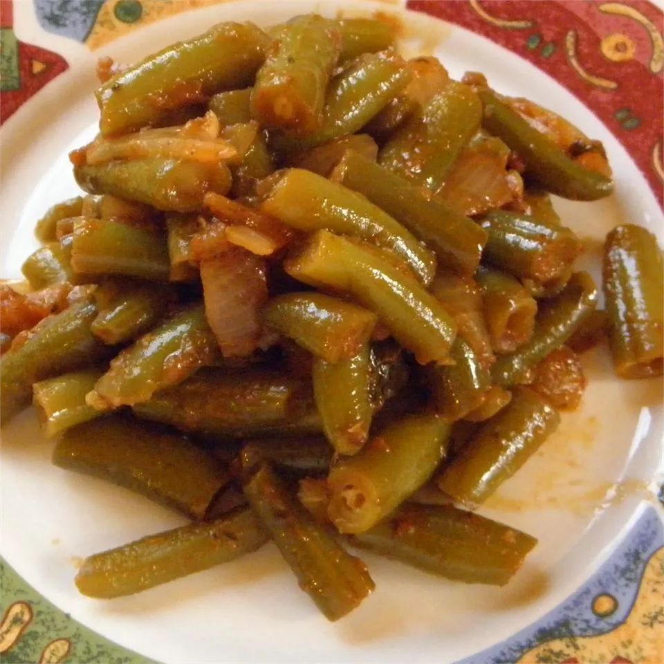 Green Beans in Seasoned Tomato Sauce