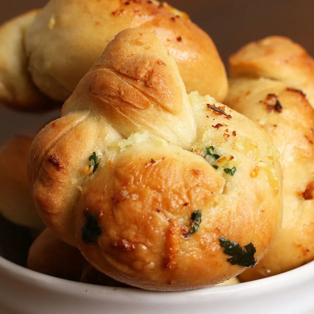 Garlic Knots