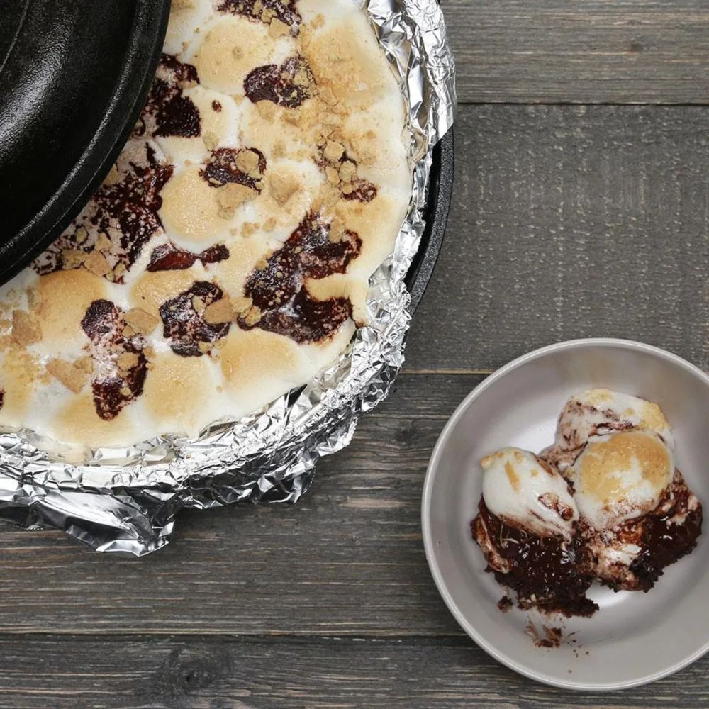 Skillet Brownie S’mores