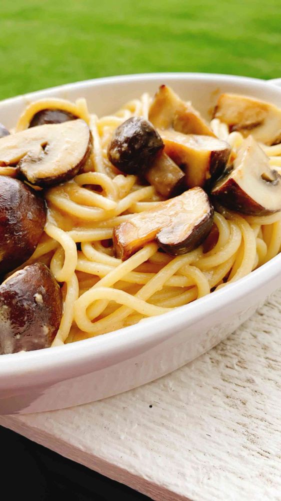 Easy Mushroom-Miso Pasta