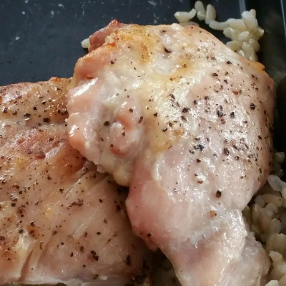 Basic Broiled Chicken Breasts