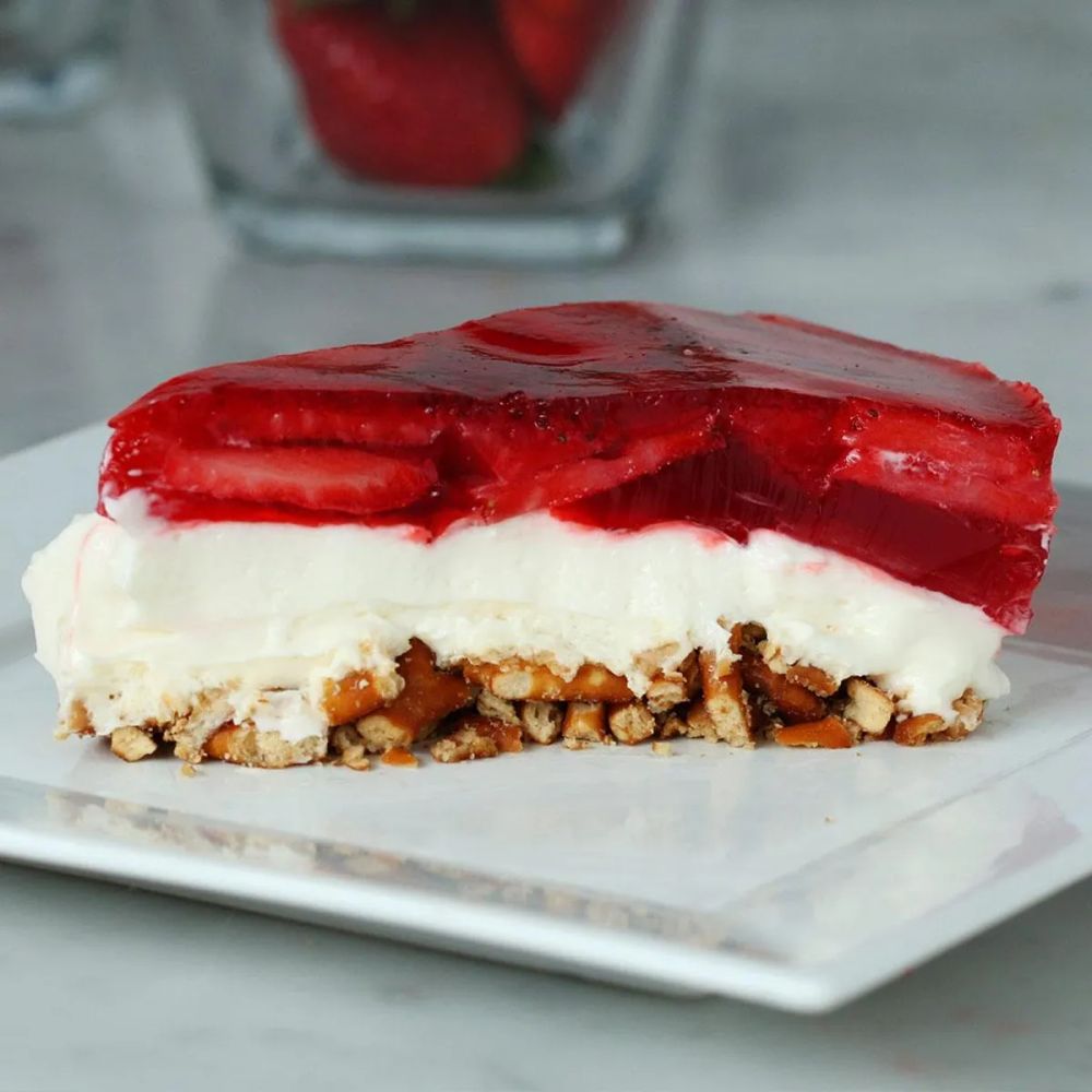 Strawberry Pretzel Cheesecake