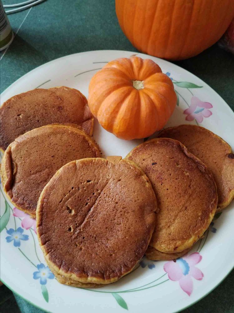 Easy Pumpkin Pancakes