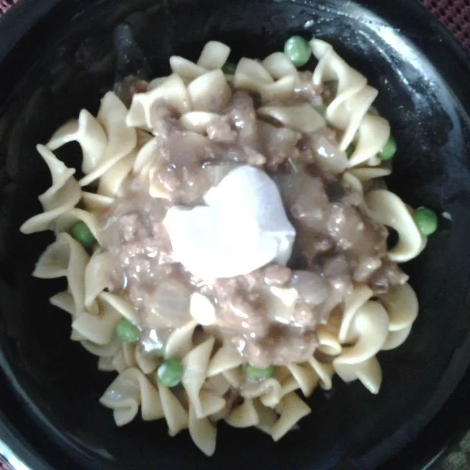 Super Easy Ground Beef Stroganoff