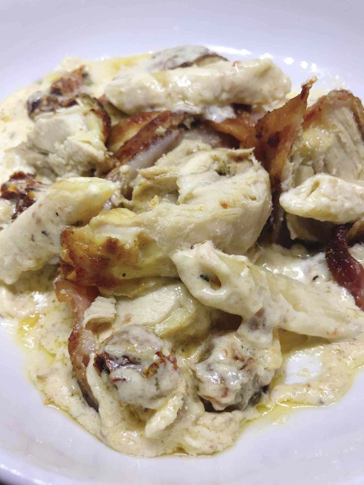 Sun-Dried Tomato Chicken Alfredo