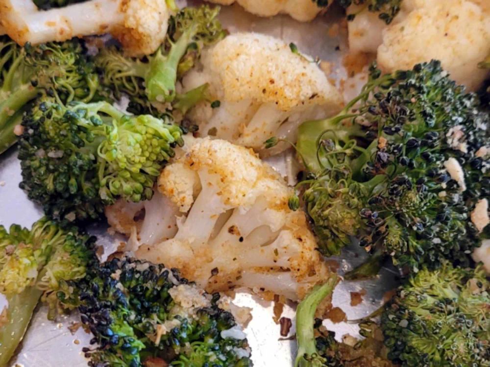 Roasted Cauliflower with Broccoli