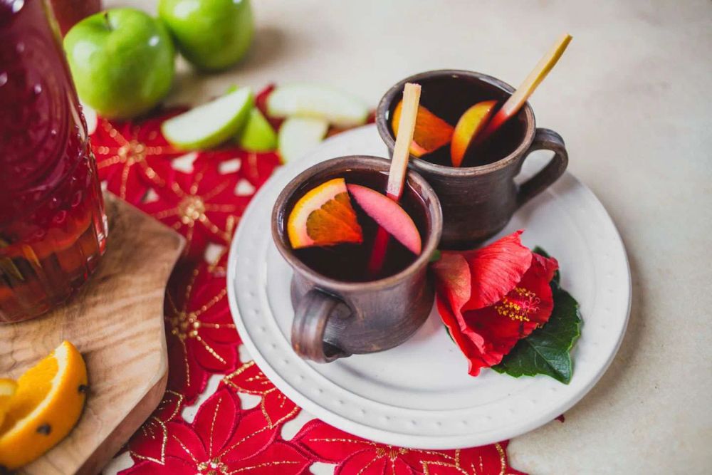 Mexican Christmas Punch (Ponche Navideno)