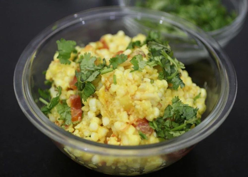 Sabudana Khichdi (Tapioca with Potatoes and Peanuts)