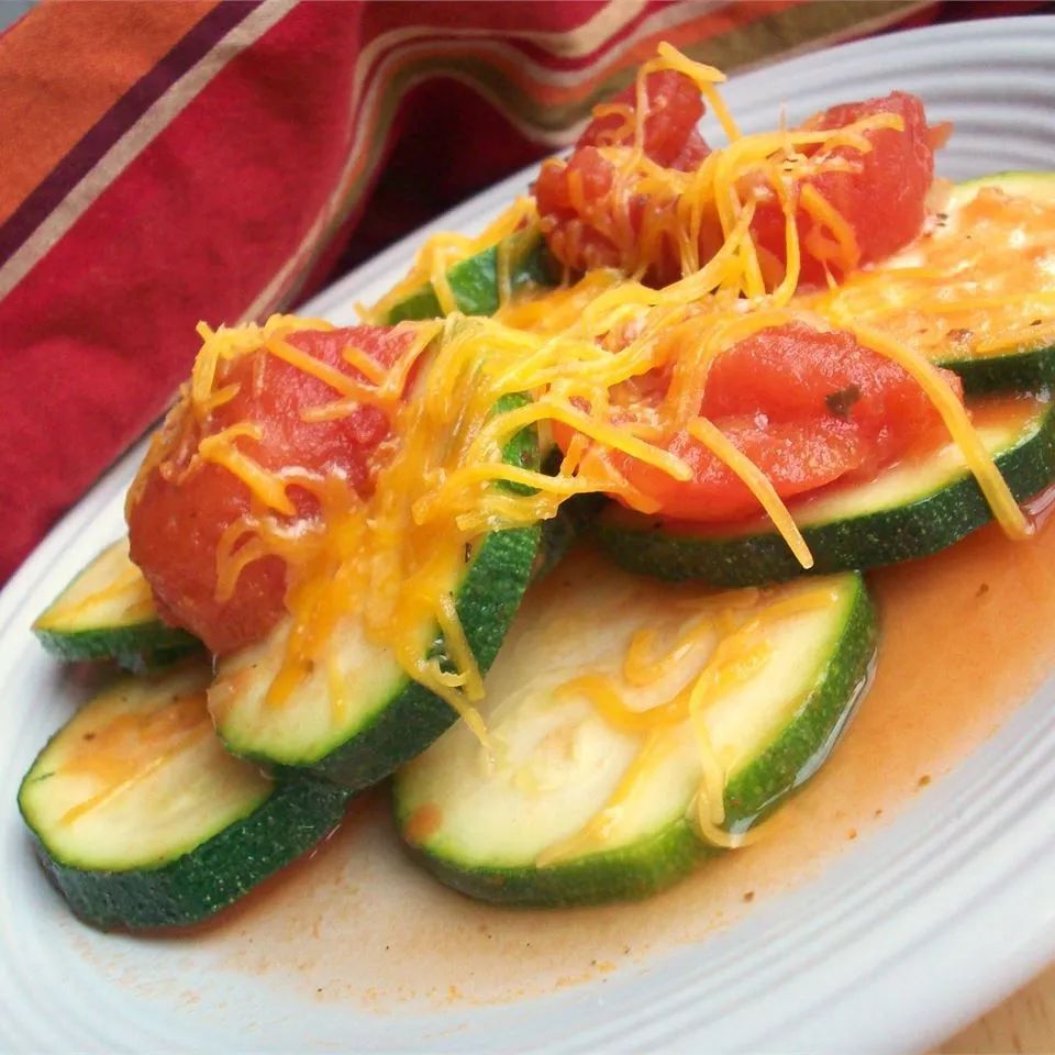 'Calabacitas Guisada' (Stewed Mexican Zucchini)