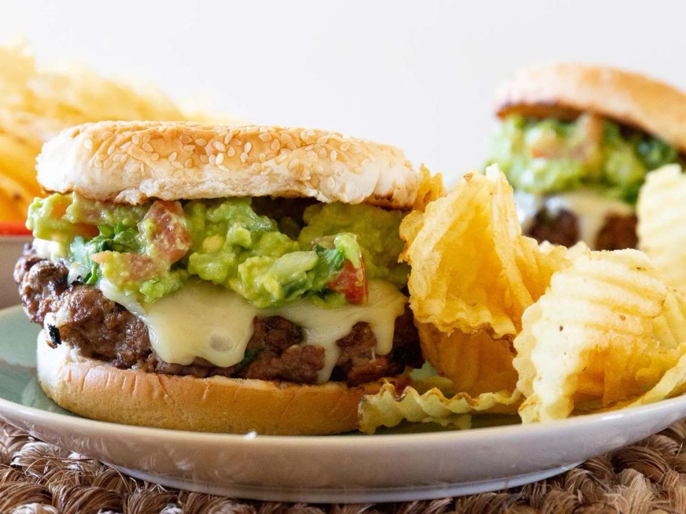 Guacamole Cilantro Lime Cheeseburger