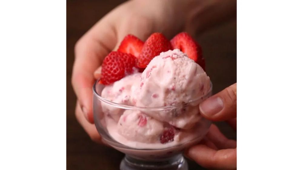 Strawberry Ice Cream