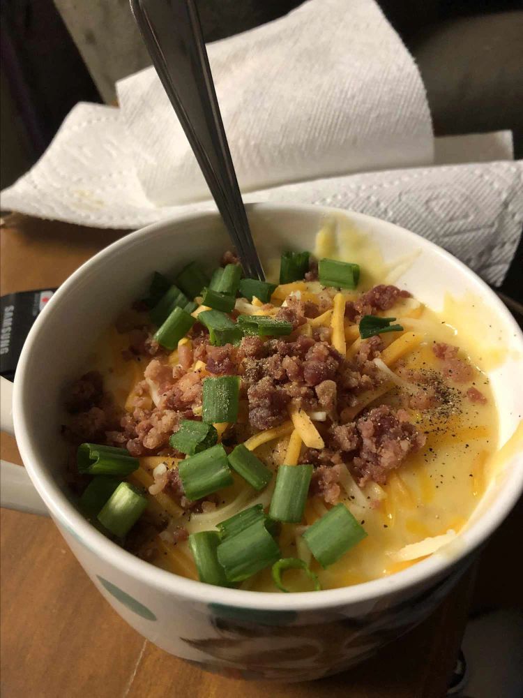 Instant Pot Potato and Bacon Soup